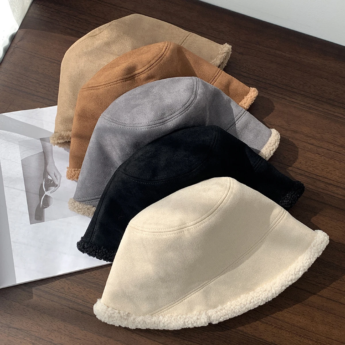 

autumn winter hats for women fleece-lined plush bucket hat suede fabric solid color elegant winter cap