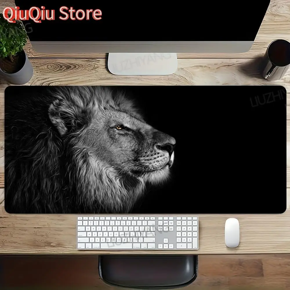 Computermatte Löwe Mauspad Anime Mousepad Gamer Tisch Büroteppich Mehrere Größen Großes Schreibtischzubehör Schwarze Tastatur Schreibtischp