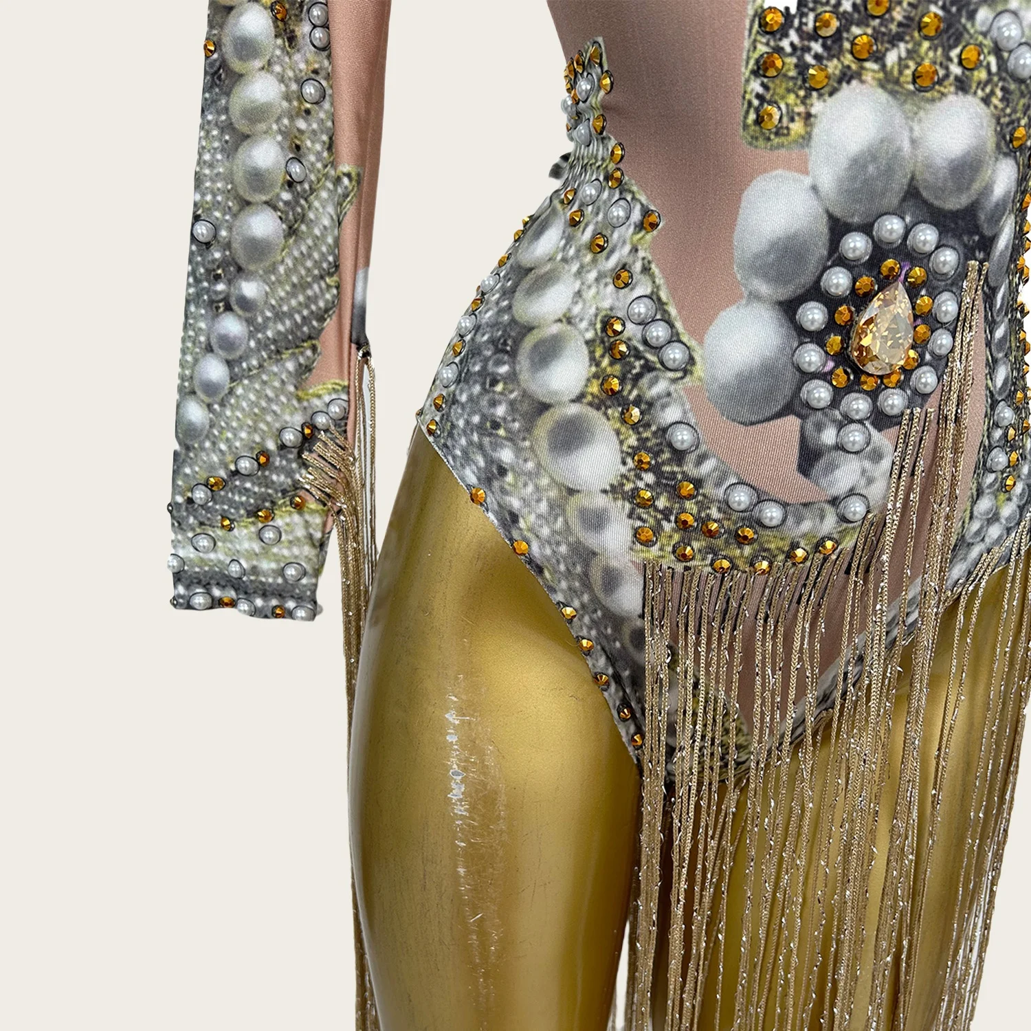 Chuanchuanxiang Skinny Langarm Quaste Strass Body Damen Latin Dance Outfit Nachtclub Gig Bühne Performance Wear