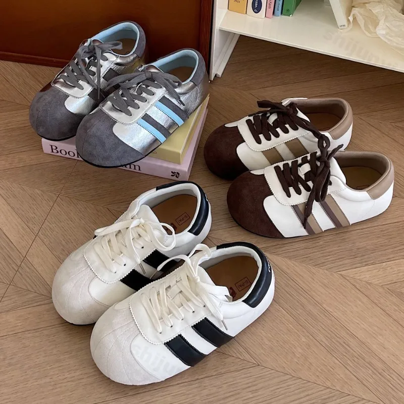 

Retro Versatile Fashion Casual Low Top Flat Single Shoes Women's 2025 New Spring Soft Sole Comfortable Non Slip Lace Up Sneakers