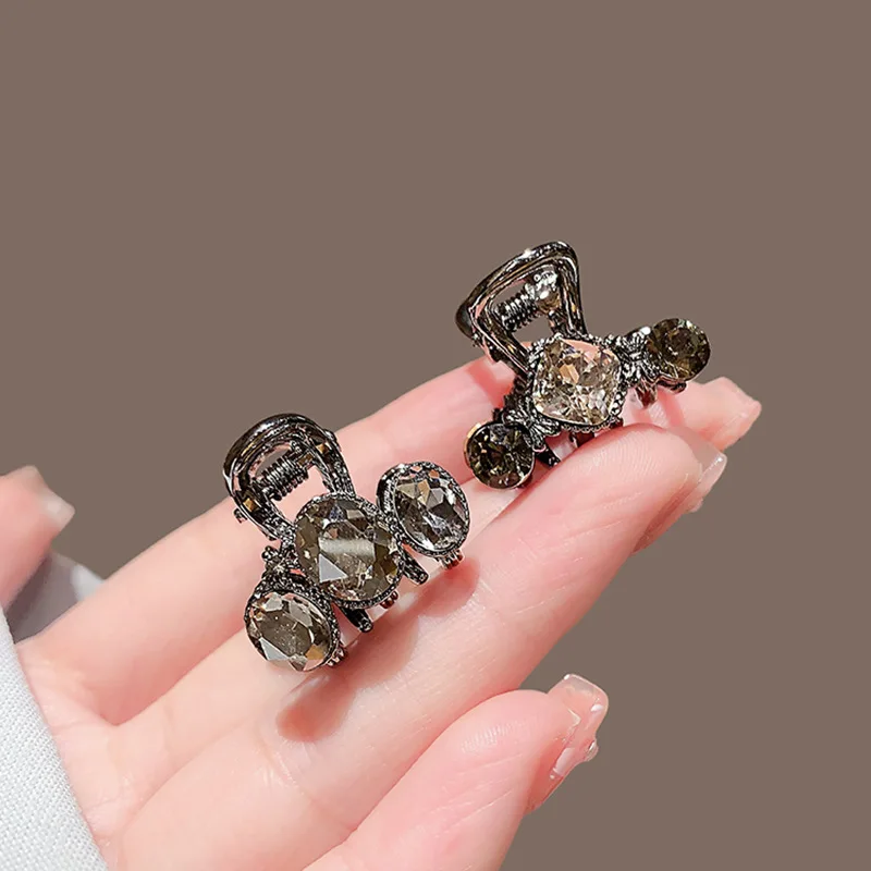 Black Small Hair Clip Claw  For Women Girls New Fashion Shiny Korean Style Cute Grip Clip Accessories Jewelry Decoration