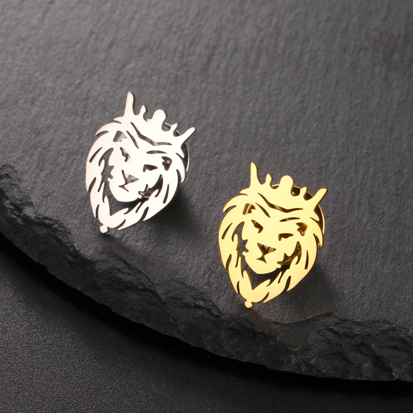 Lemegeton Crown Lion Brooch Stainless Steel Jewelry Men Women Trend Badges Animal Suit Collar Pin New Year Valentine's Day Gifts