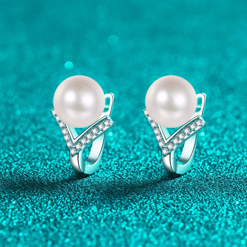 

925 Sterling Silver Natural Freshwater Pearl Stud Earrings Women Trendy 8mm Pearl 0.13ct Moissanite Ear Studs Platinum Plated