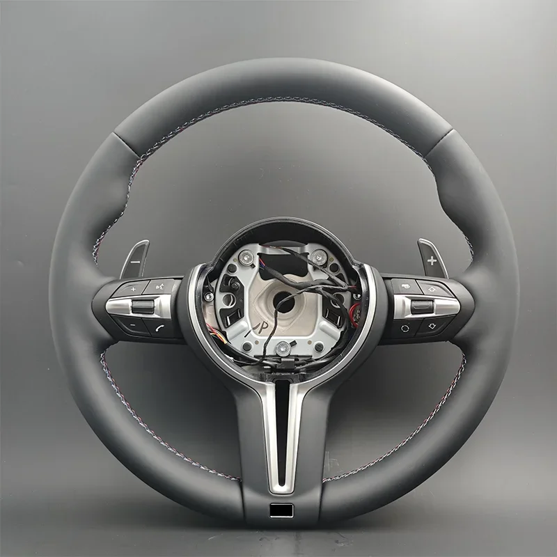 

M Sport Volante Lekrad Steering Wheel for BMW E Series M3 E90 E91 E92 E93 X5 E70 X6 E71 X1 E84 E81 E82 E87 E88