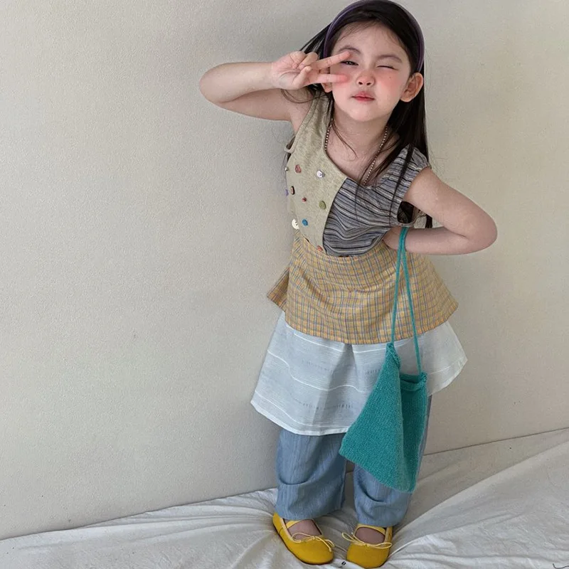 Girls' Summer 2026 New Button Striped Splicing Top Versatile Plaid Fart Curtain Three-piece Set