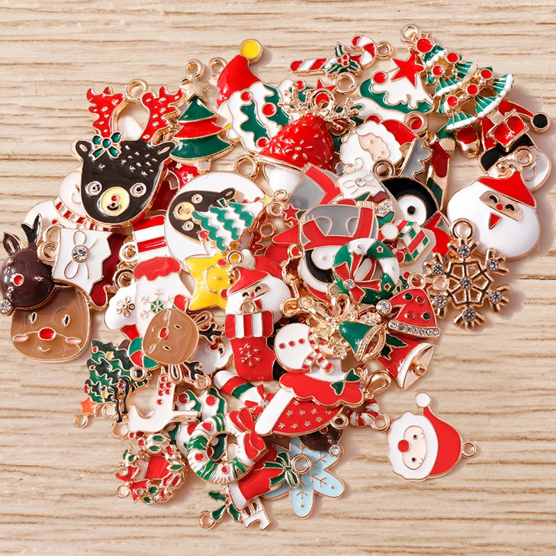 Tusember 20 Stück Niedliche Weihnachtsanhänger Weihnachtsmütze Glocke Socke Hirsch Weihnachtsmann Anhänger für Schmuckherstellung Ohrringe Halskette – Detail 4