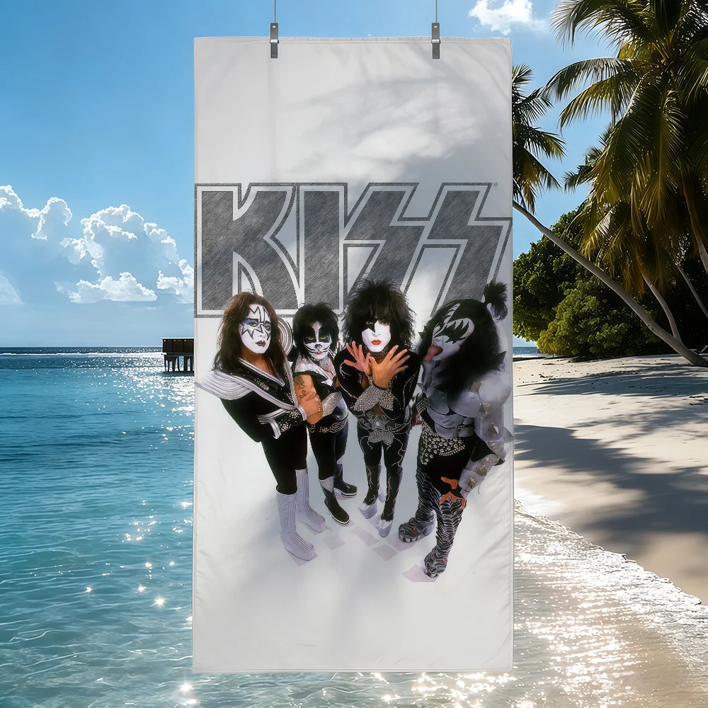 Band Rock Kiss Towel Sports Quick Dry Travel Camping Sandproof Soft Light Large Beach Towel