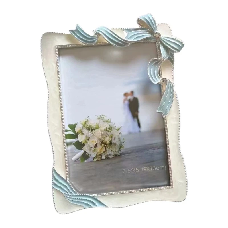 Picture Frame 5 Inch 6 Inch 7 Inch Pink White and Blue Bow Streamer Metal Photo Frame Creative Exquisite Gift  Acrylic Menu