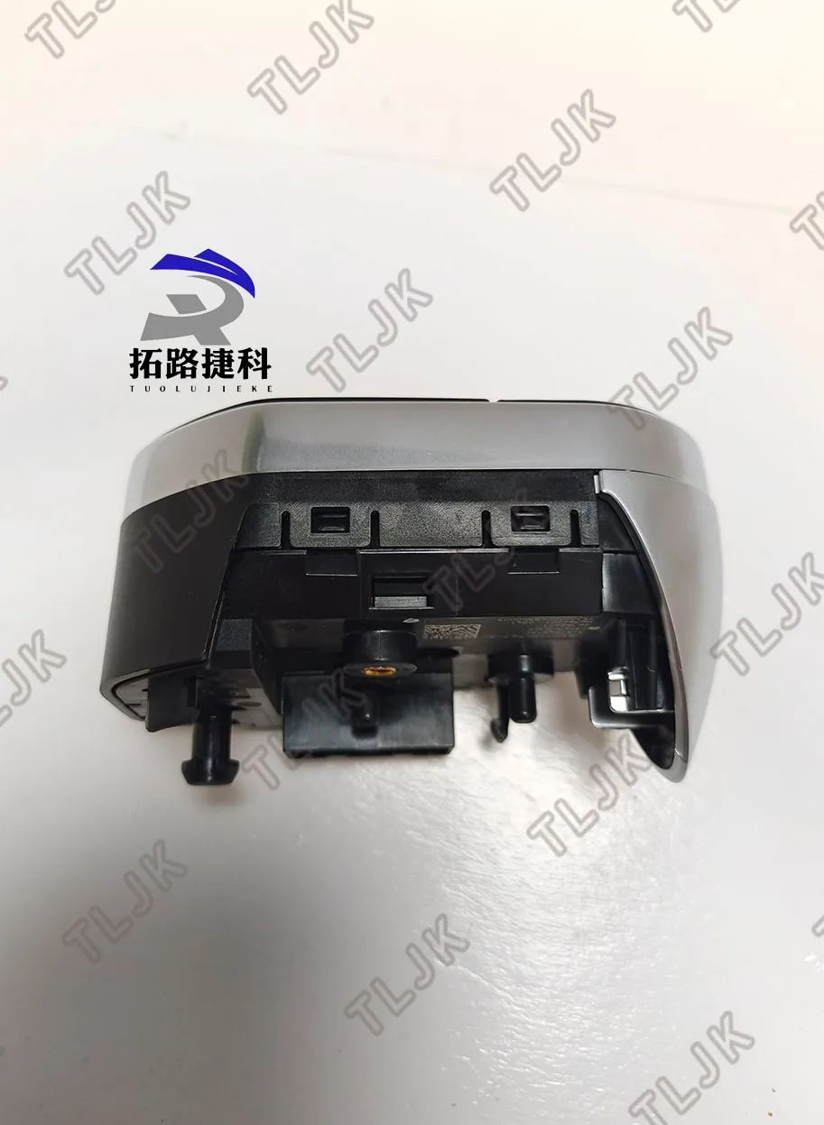 Botão multifuncional do volante (direito) para Land Rover R13, RS14 e D5, o modelo é LR116681 = LR092579.