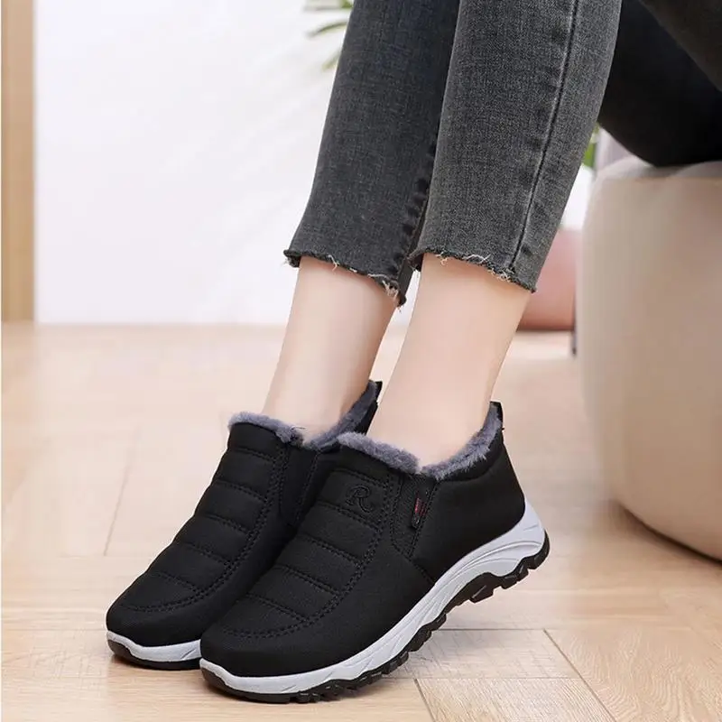 Winter Stylish Snow Boots Warm Lined Anti-Skid Shoes Outside Casual Slip-on Footwear For Women And Men