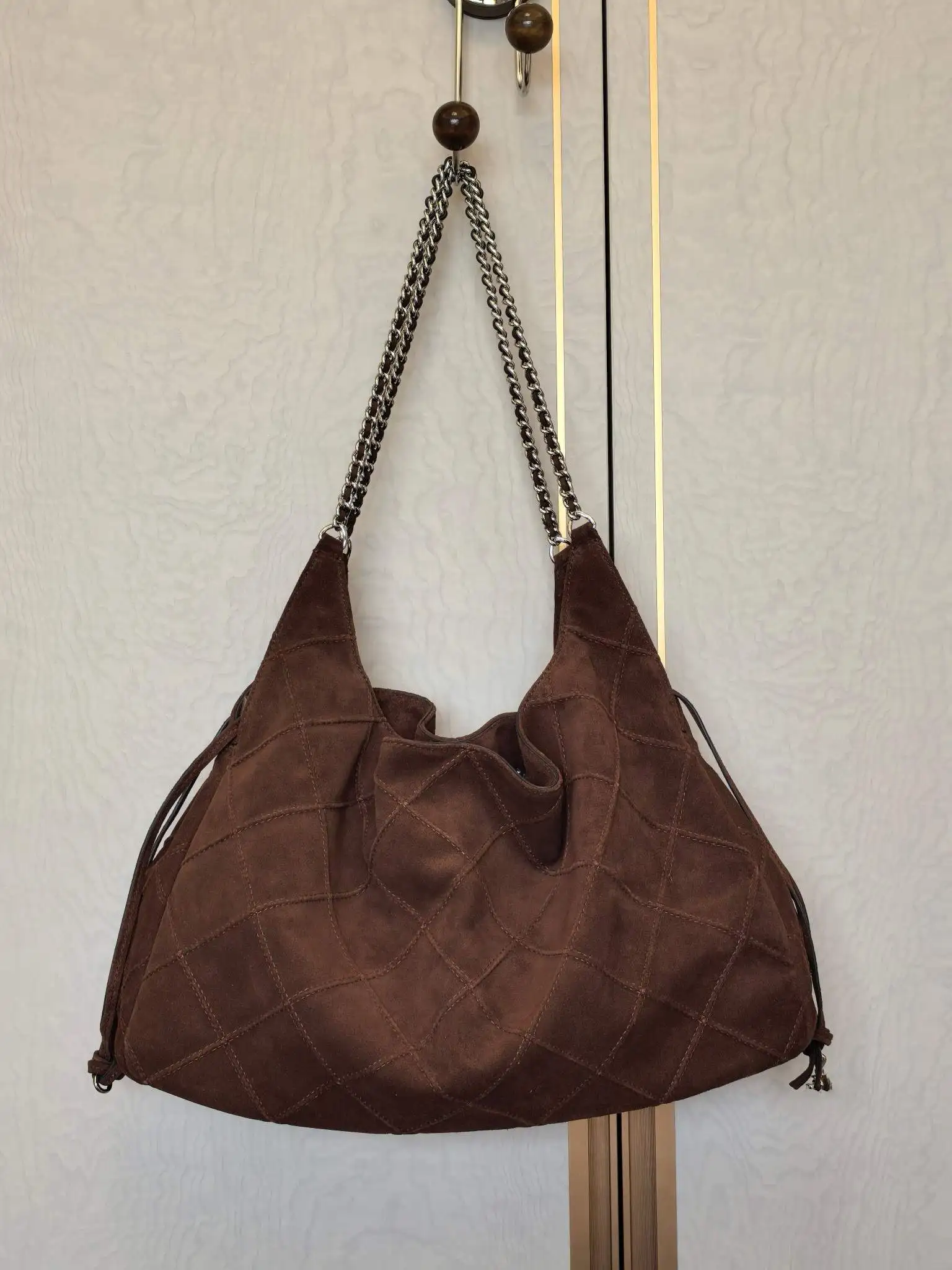 Summer 26 Lingge Wandering Large Capacity Shoulder Bag with Drawstring Luxury Underarm Bag in Three Models