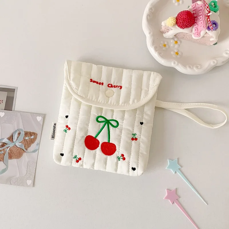 Cute Portable Mini Sanitary Napkin Storage Bag Menstrual Tampon Monthly Pouch for Students