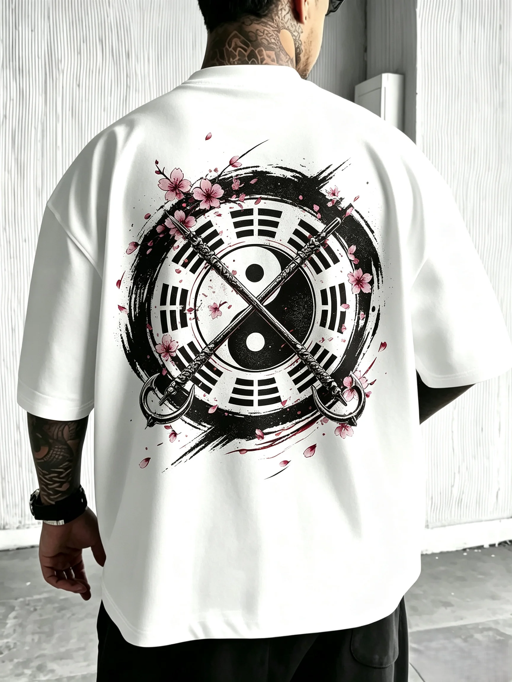 Unisex Oversized T‑Shirt Bagua Tai Chi Cross Double Crescent Fork Weapon Sakura Splash Ink Oriental Back Print Hip Hop Streetwear Short Sleeve Tee Men Women