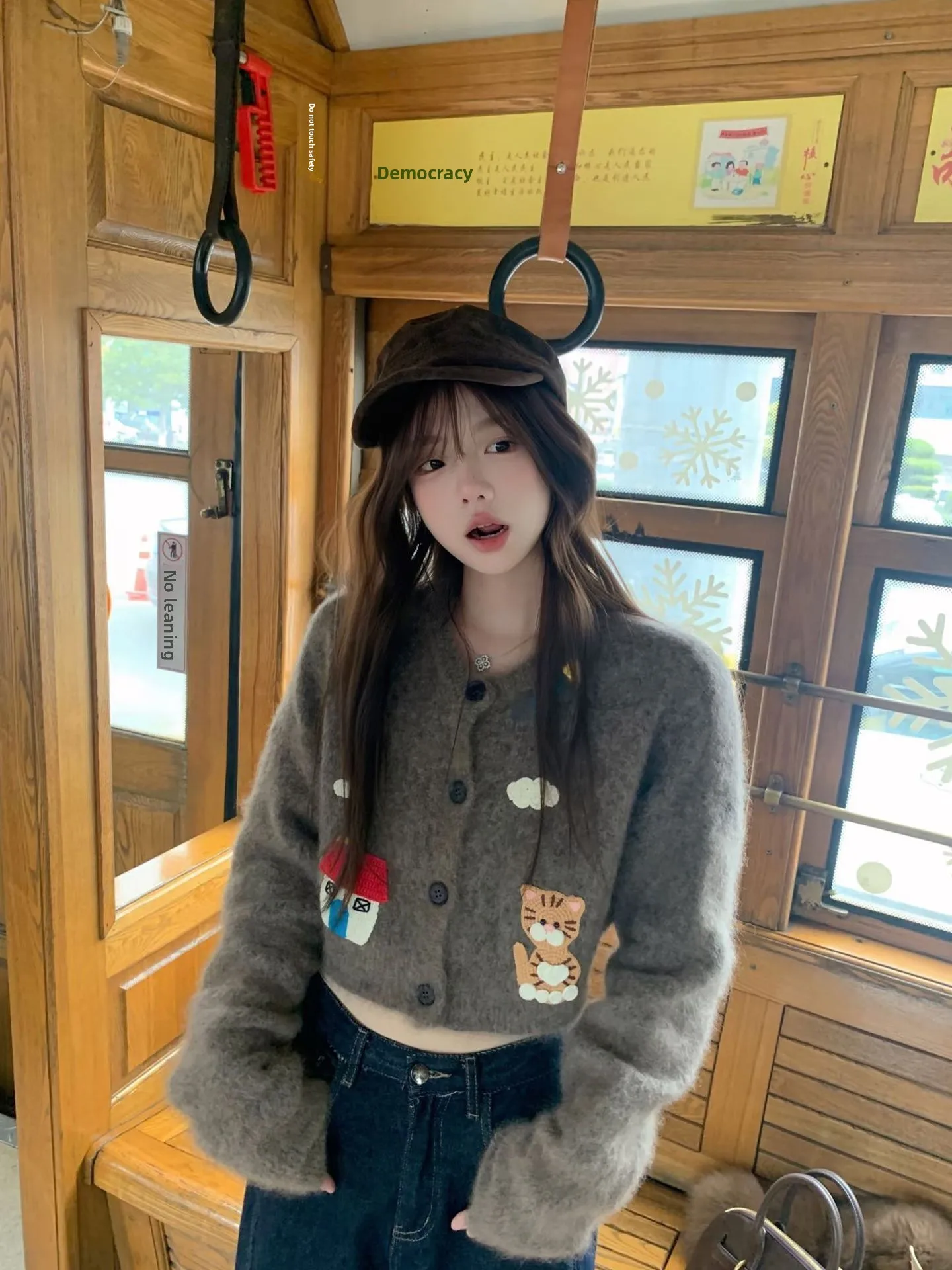 

Женский вязаный кардиган FEMPILOT с корейским мультяшным принтом, мягкий свитер-жакет для весеннего повседневного образа, свободный крой