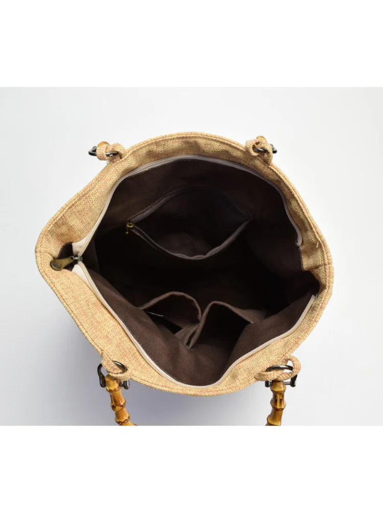 Bolsa de estilo chinês para mulheres, uma bolsa de ombro e bolsa retrô de algodão e linho, uma bolsa artesanal com alças articuladas de bambu