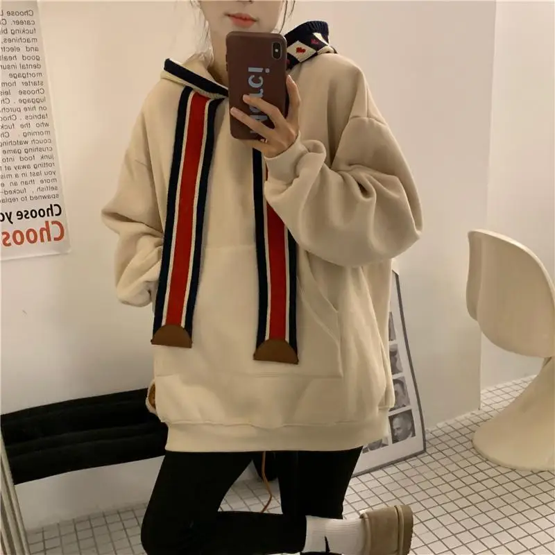 

Women's Hoodie Autumn and Winter New Loose Hooded Patchwork Design with a Niche Feel Thickened Velvet Student Jacket and Stylish