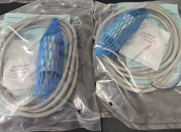 Brand new proximity switch dw-ad-601-m30
