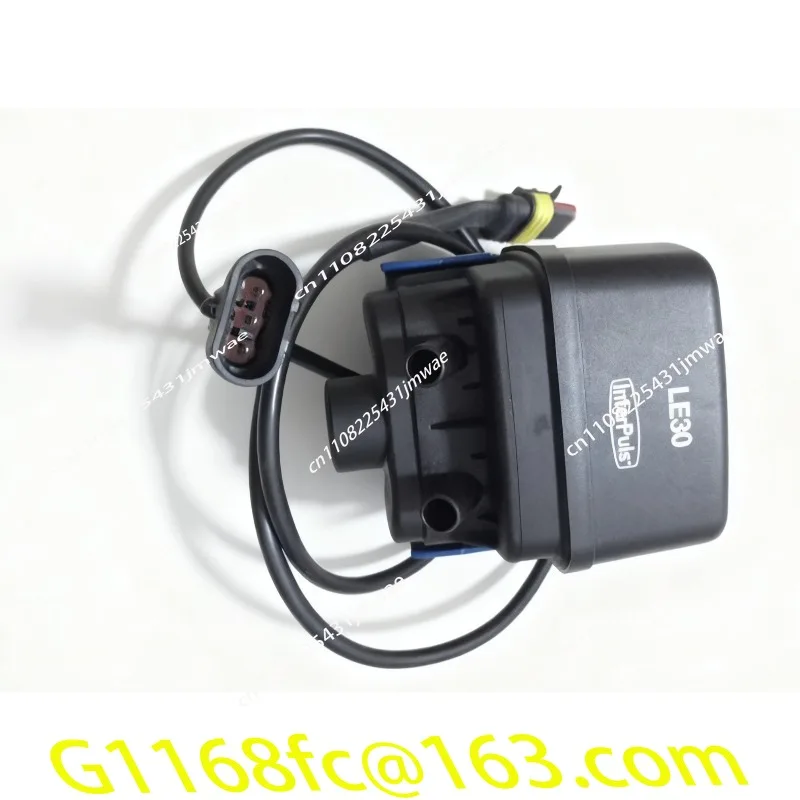High Quality Electronic Pulsator New Italian Style Milking Parlor Cow Milk Sheep Goat Electronic Pulsator LE20/LE30