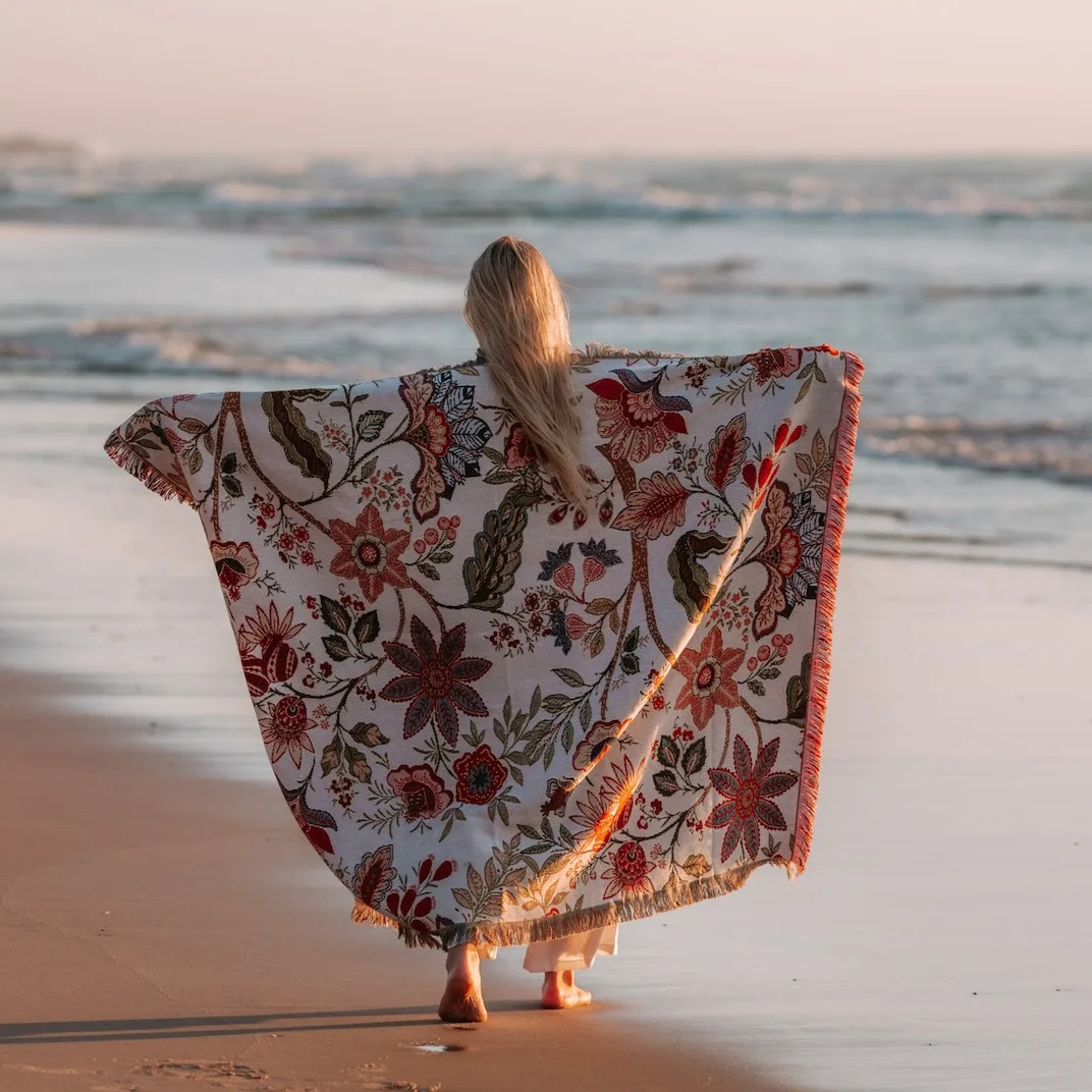 Floral Decoration Van Life Sofa Blanket Outdoor RV Cover Beach Towel - Versatile Portable Blanket for Camping And Travel