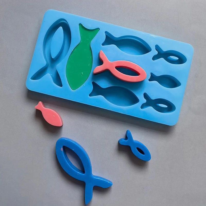 1pcs 8 Holes Cartoon Silicone Mold Chocolate Gummy Diy Fish Shaped Cake Decoration Baking Utensils DIY Dessert Baking Tool