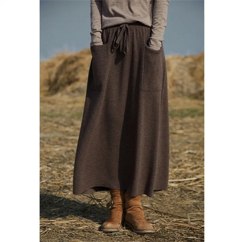 Autumn/Winter 2024 New Cashmere Double Pocket Retro Dress Art Style Versatile Women's Long Skirt