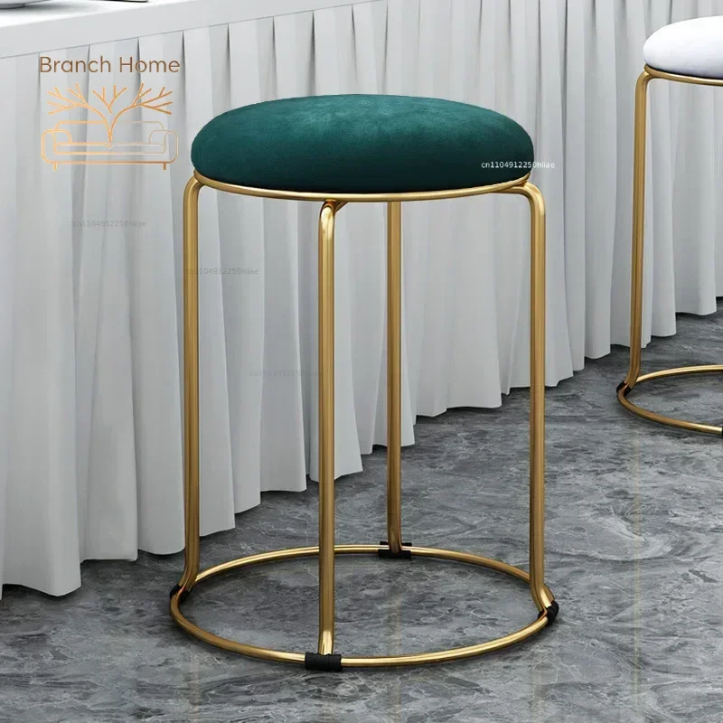 Tabouret rond simple, chaises de salle à manger, pouf en velours et fer forgé, tabouret de bar de loisirs, espaces de vie modernes, commode de chambre à coucher