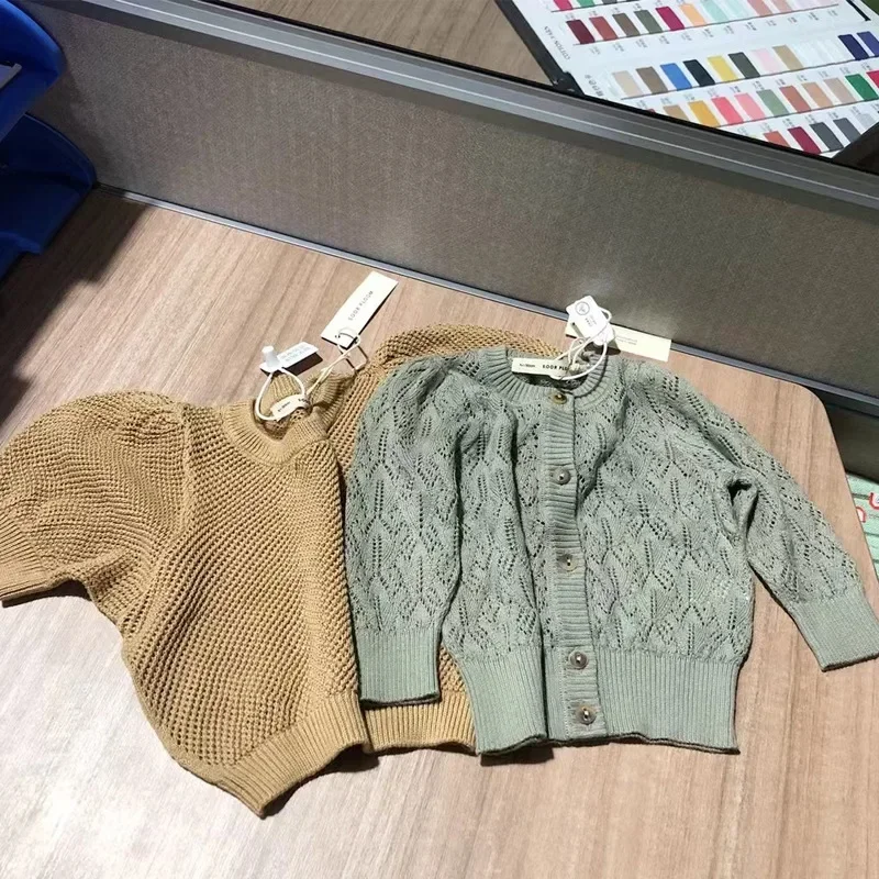 

8071 Children Clothes Girl Cardigan Summer Color Jacquard Air Conditioning Coat Children Knitted Cardigan Baby Hollow Out Top