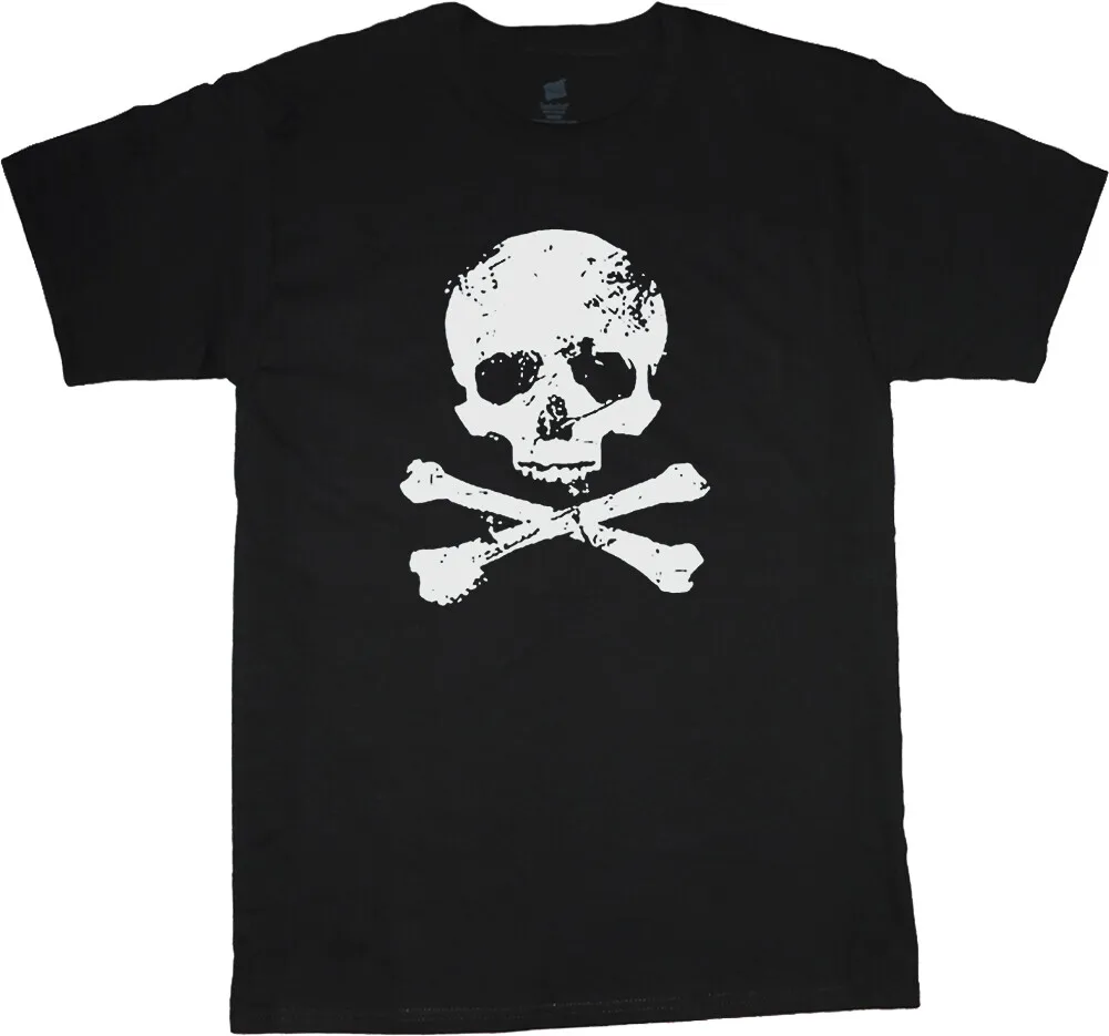 Stylish Pirate Skull Graphic T-Shirt for Men