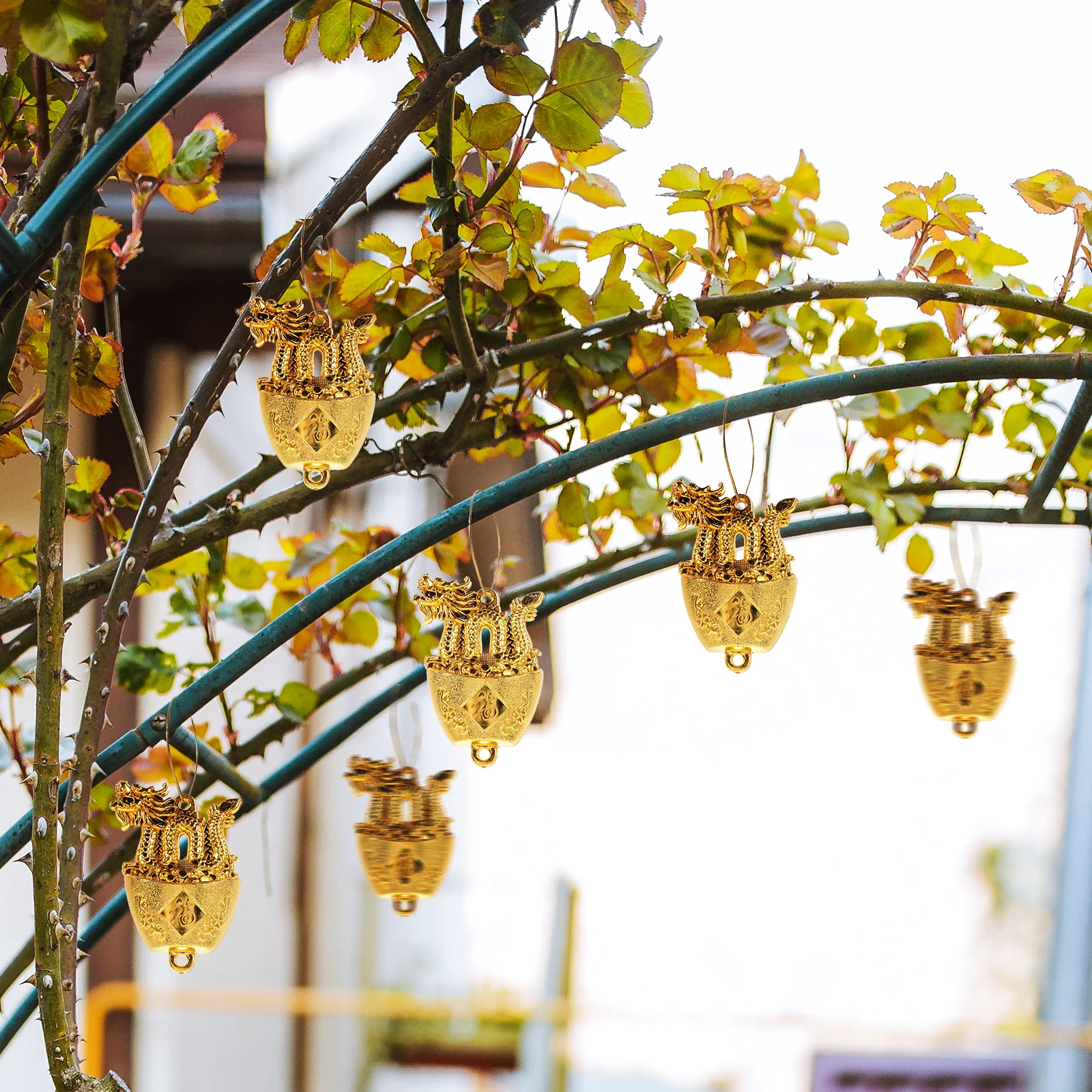 

10Pcs Gold Hanging Pendant Chinese Style Dragon Ornament for New Year Decoration Home Office Festival Supplies 2024