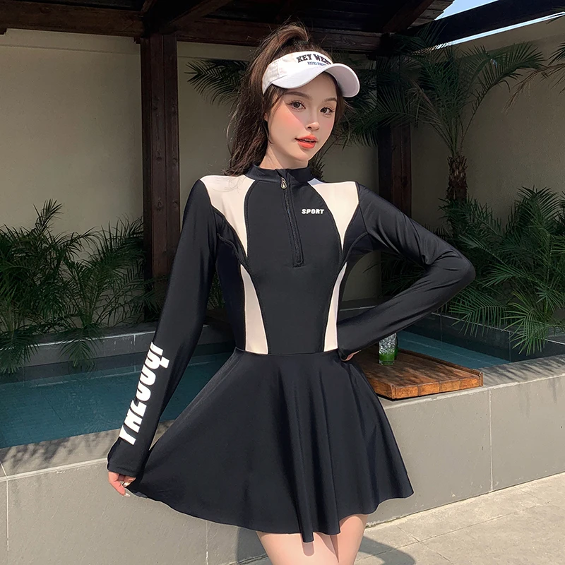 2024 Newes Women Swimsuit Long Sleeves Belly Hidden Swim Dress Swmwear Summer Beach Wear Sports Bathing Suit