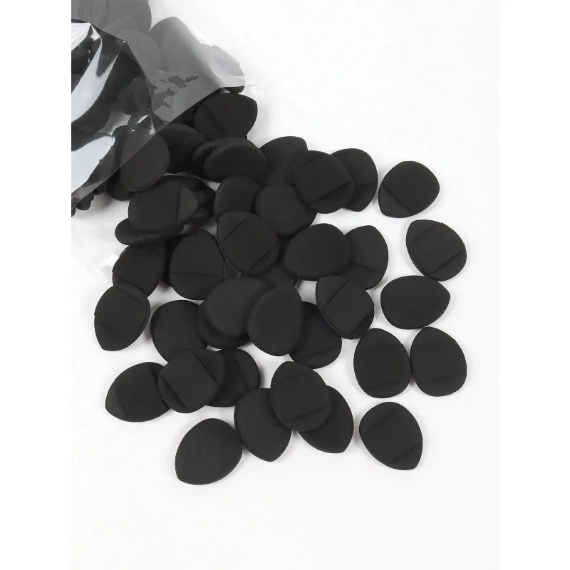 50 قطعة من منتفخة البودرة الصغيرة لوسادة الأصابع، مع منتفخة مسحوق وسادة هوائية، إسفنجة مزج خالية من اللاتكس ومنفخة مكياج لمستحضرات التجميل