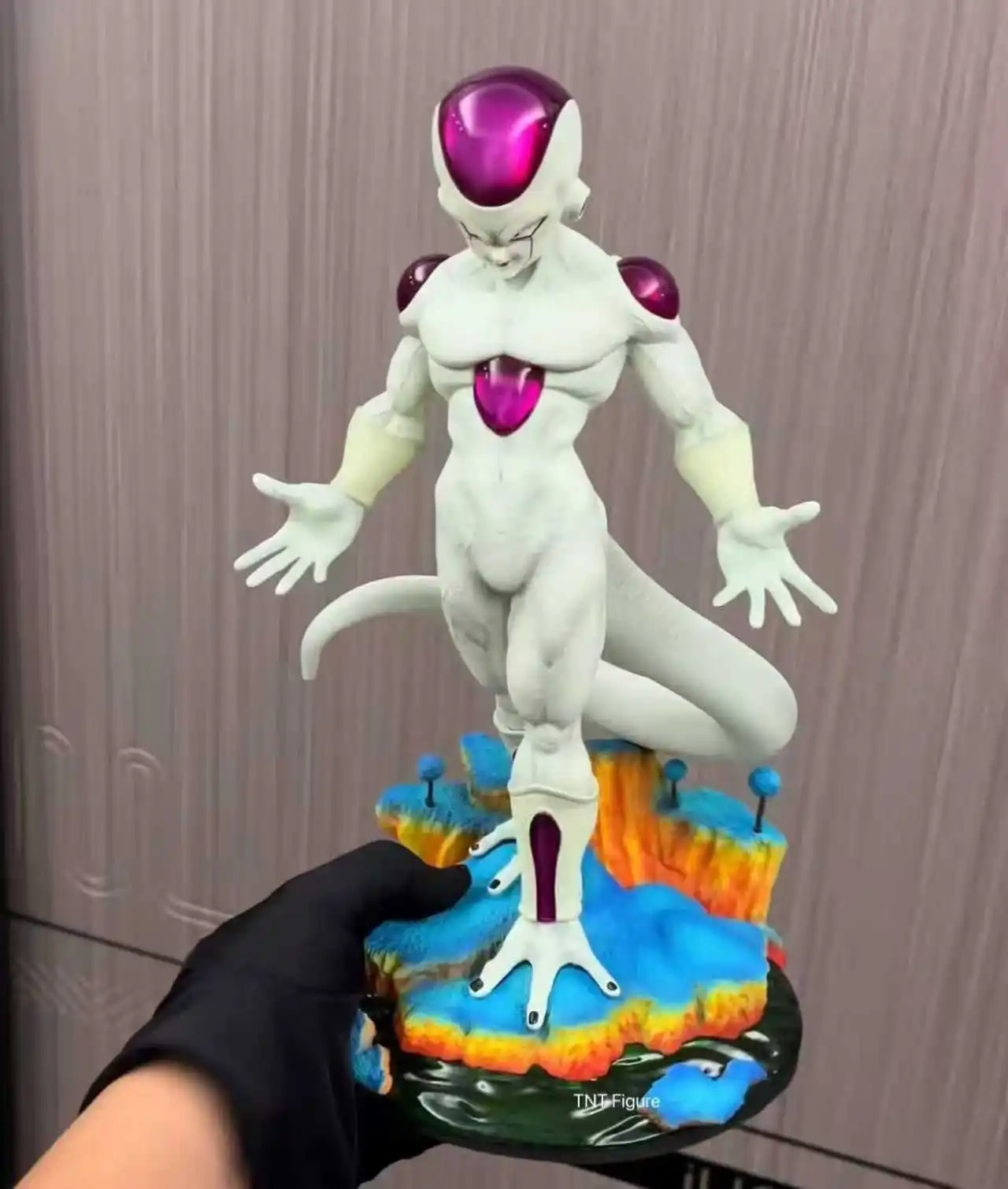 ฟิกเกอร์อนิเมะดราก้อนบอล ฟรีเซอร์ ฟิกเกอร์ซุปเปอร์ไซย่า ฟรีเซอร์ โมเดลฟิกเกอร์พีวีซี ของสะสม ของตกแต่ง ของเล่น ของขวัญคริสต์มาส