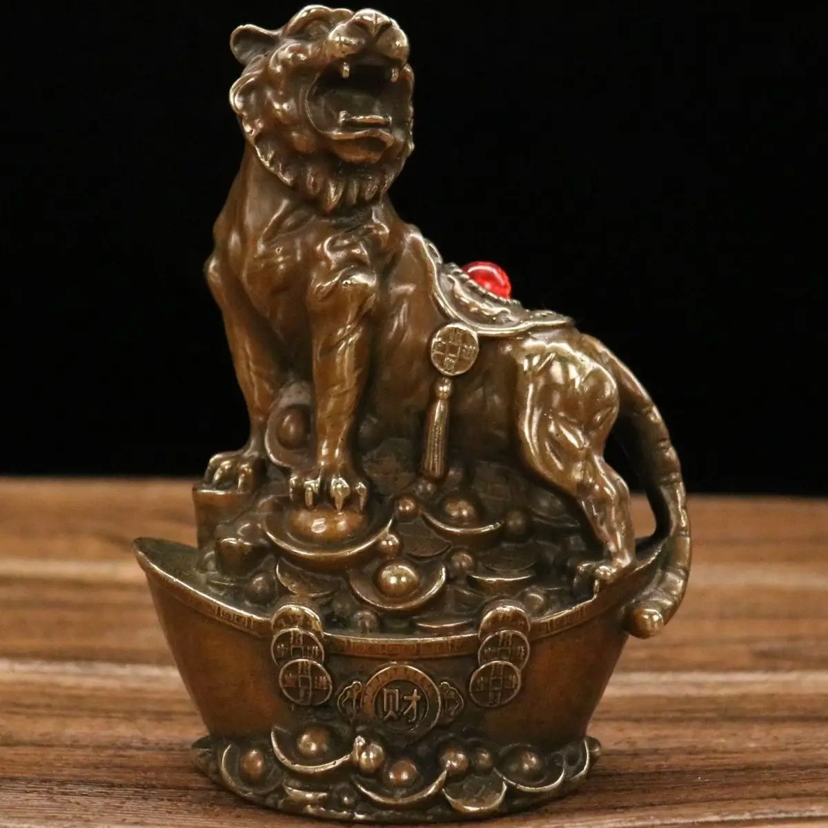 Yuanbao lucky tiger zodiac tiger Statue Sculpture Figurines Home Garden Decoration Statues For House