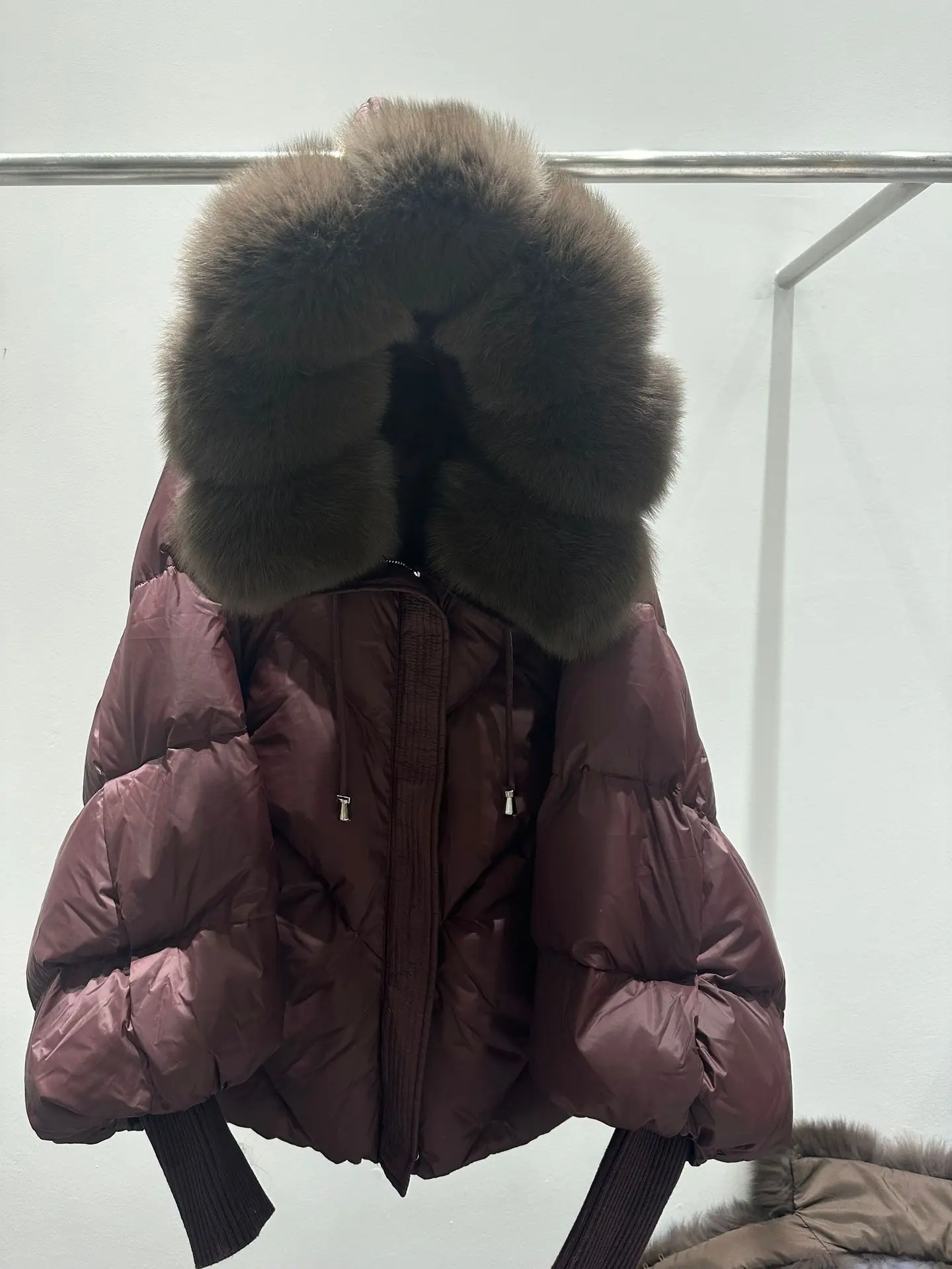 Winter Hooded Natural Large Fur Collar Down Jacket Female Warm Quilted Lantern Sleeve Jacket Women White Duck Down Solid Outwear