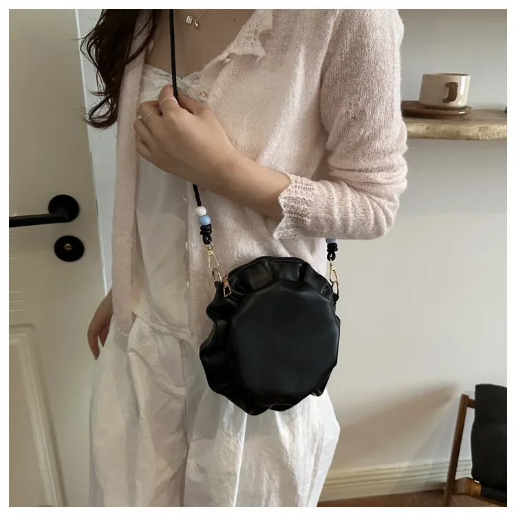 Damentasche, neue trendige High-End-Ketten-Umhängetasche, süße Mädchen-Plissee-Kleinerunde-Tasche – Detail 13