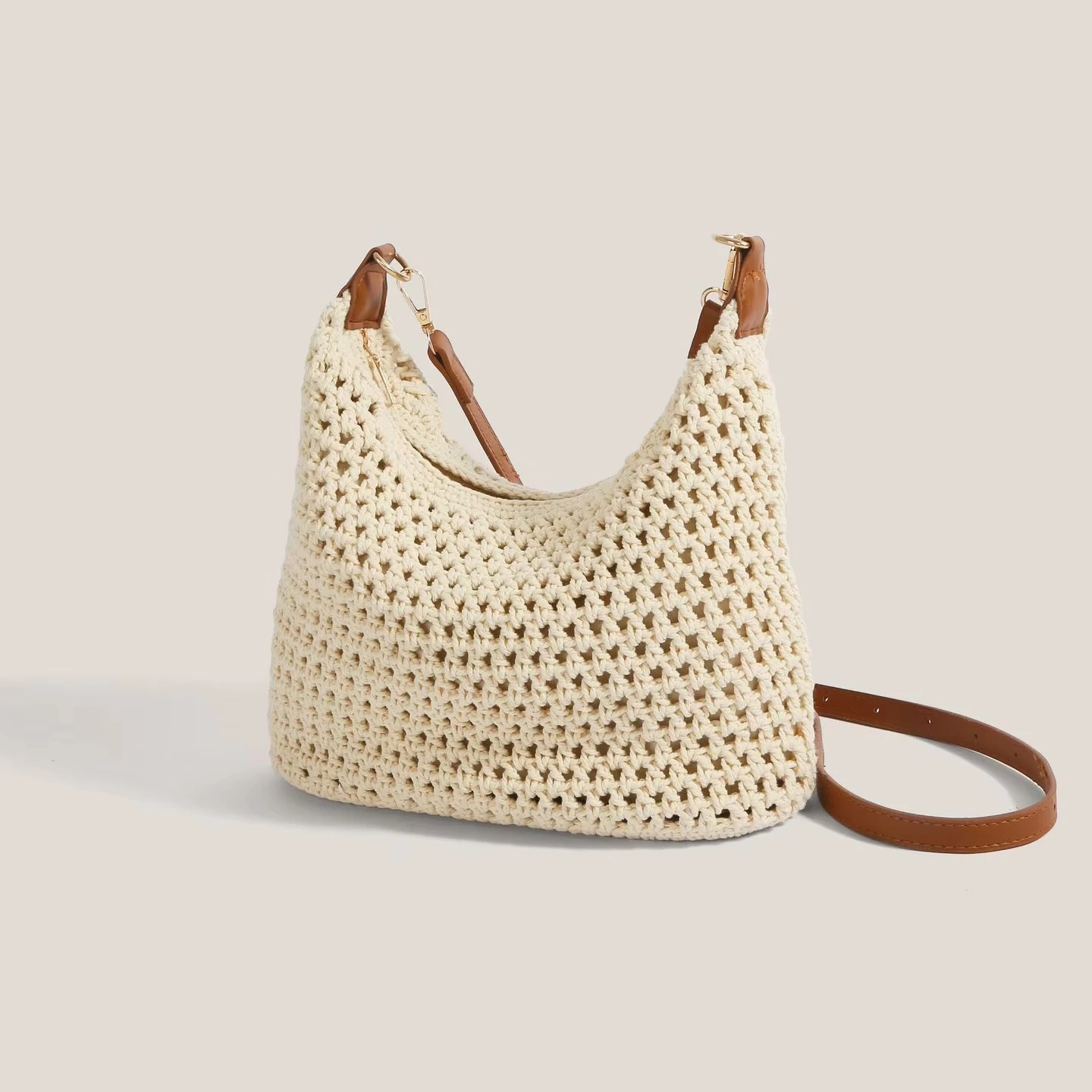 

Wholesale New Vintage Style Crossbody Handbags for Women Large Capacity Woven Purses with Zipper Closure Young Lady's Design