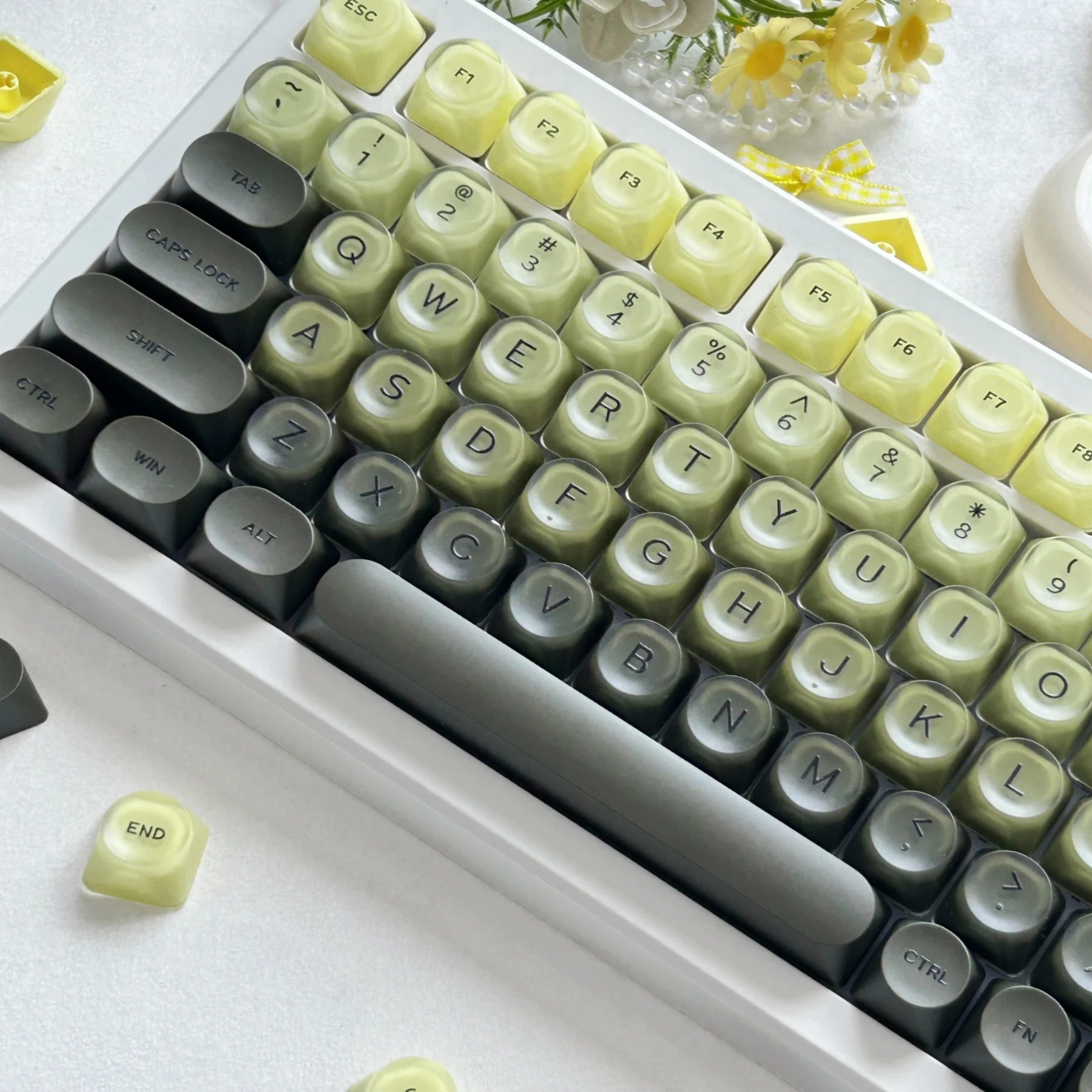 MAIMOOO Matcha Green Jelly Keycaps HOA Profile PBT+PC Material Liquid Foundation Translucent Keycaps for Mechanical Keyboard