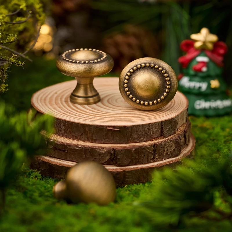 French Retro Brass Knobs Various Spherical Drawer Knobs Creative Cabinet Door Handles Antique Single Hole Wine Cabinet Knobs