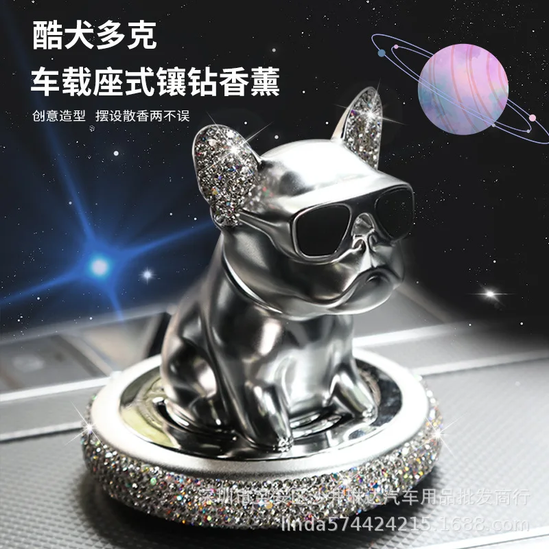 

Cartoon Cool Diamond-encrusted Bulldog Figures Miniature Ornament Accessories Creative Center Console Model Decoration Toys