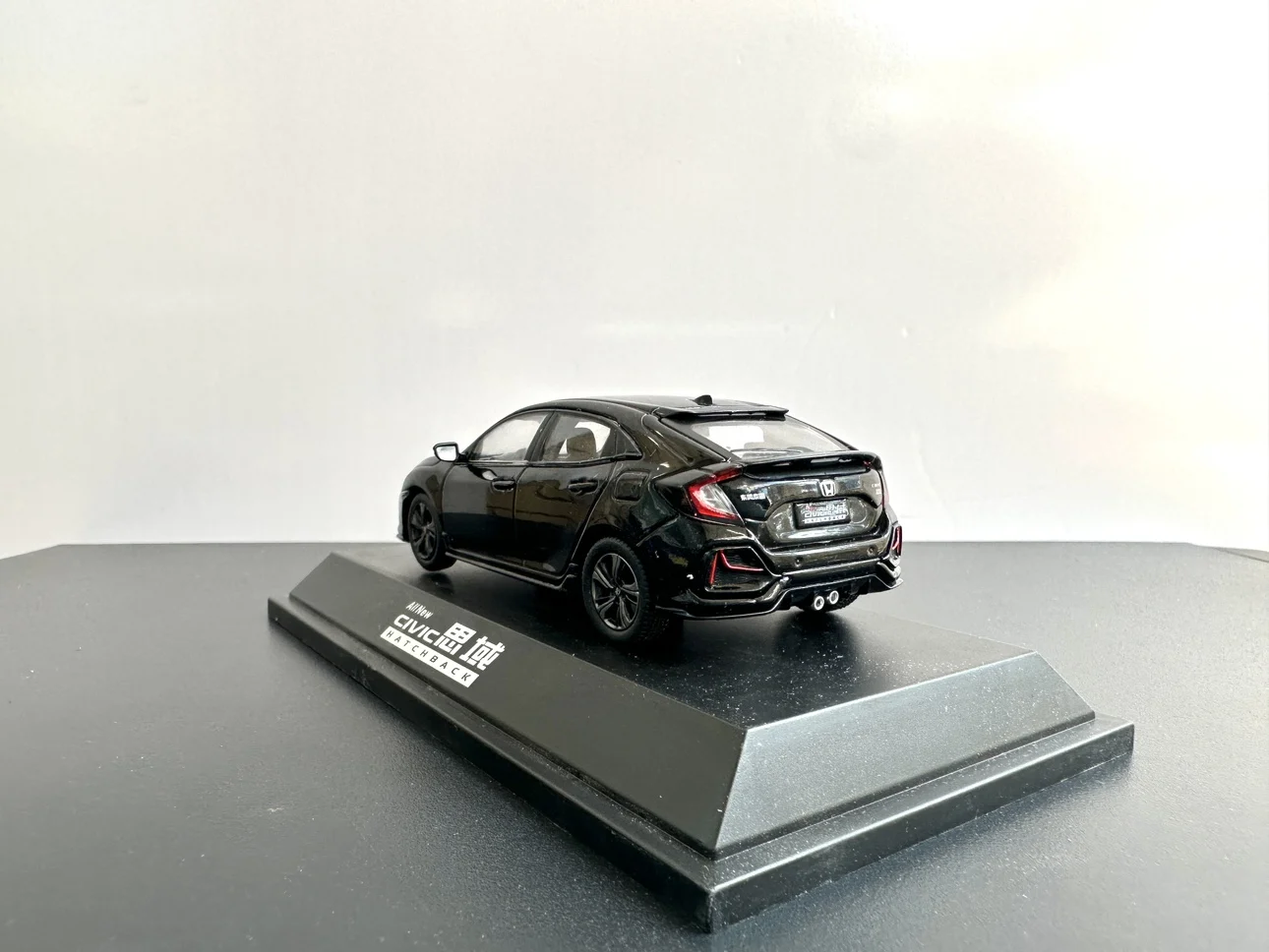 Dongfeng Honda, Schrägheck, Civic, schwarzes Automodell, Original 1.: 43 Legierungssimulationsspielzeugautomodell