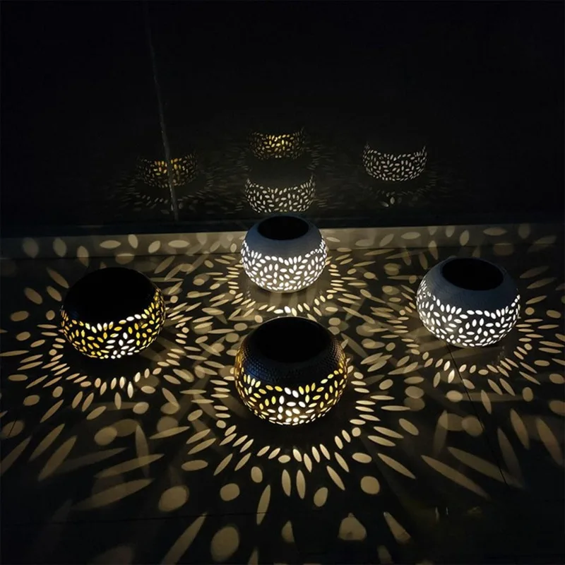 

Железный художественный цветочный фонарь на солнечной энергии, элегантный дизайн лепестков хризантемы, водонепроницаемый, с автоматическим включением и выключением, садовый настольный декоративный