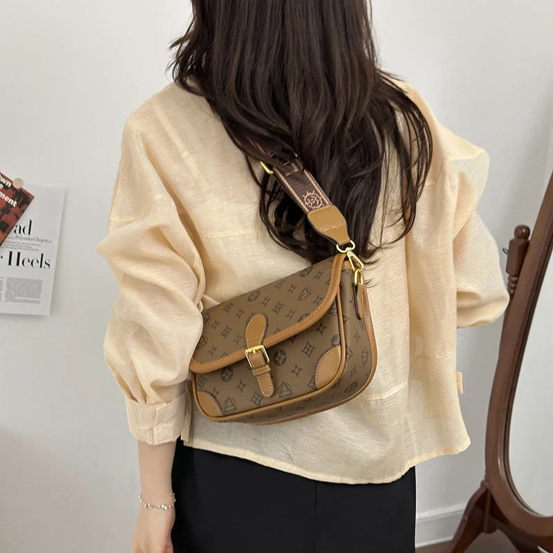Elegant pattern style crossbody bag, modern fashion small square bag, luxurious design women's chain strap shoulder bag