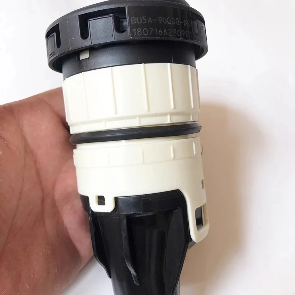Fuel tank filler neck inside the fuel filler Door Base For Ford Kuga Edge Mondeo Taurus Mustang