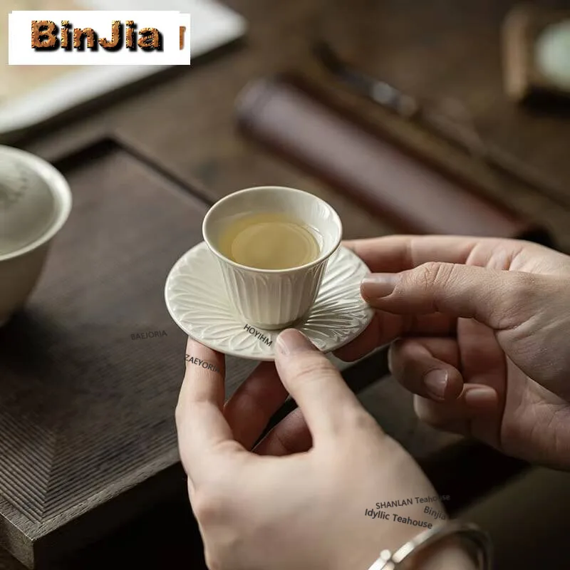 2pc/set Chinese Ding Kiln White Tea Cup Cushion Lotus Petal Pattern Coasters Anti Scalding Cup Tray Thermal Insulation Placemats