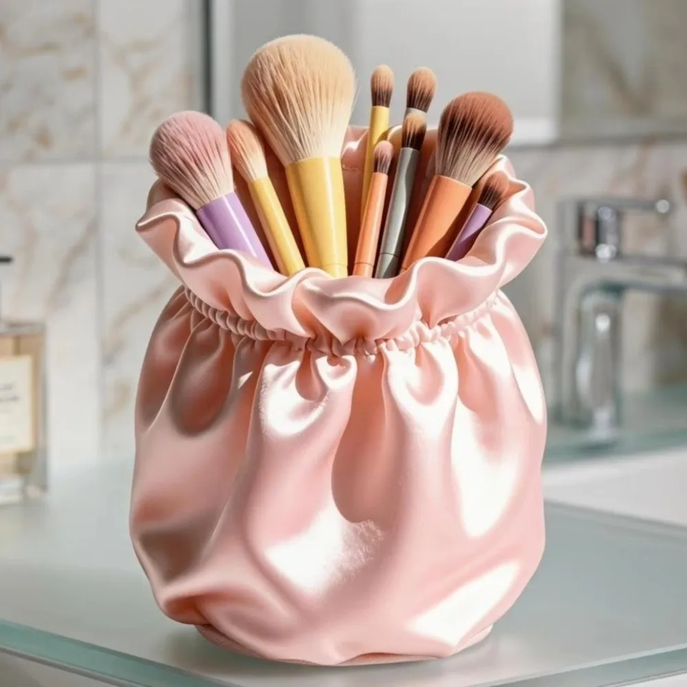 3D Printed Desktop Organizer Bucket Satin Texture Soft Pink Makeup Brush Holder Luxury Large Capacity Storage Container