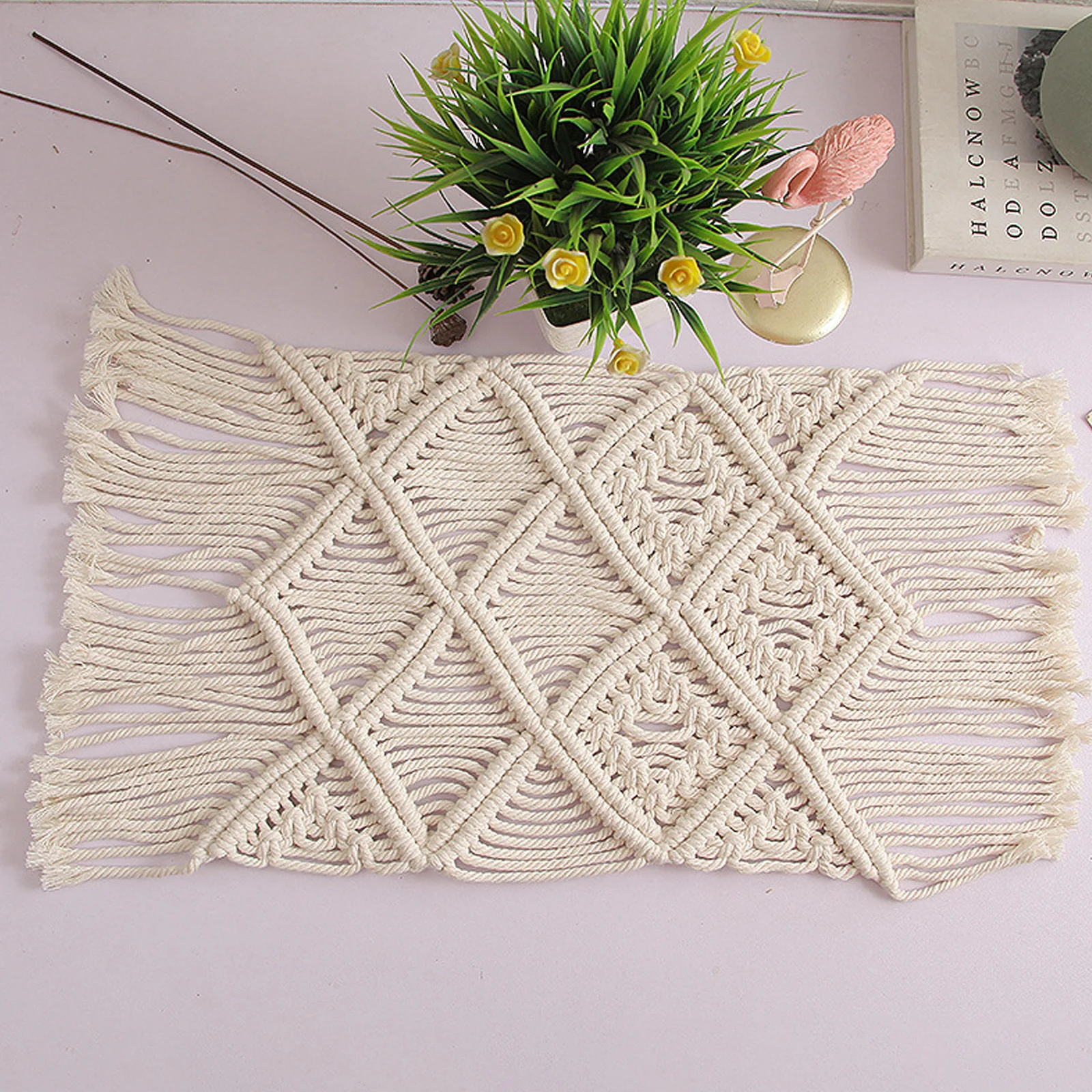 

Woven Table Runner Nordic Style Cotton Dining Table Decor Tassel Design for Home Party Hotel Restaurant Use Tablecloth