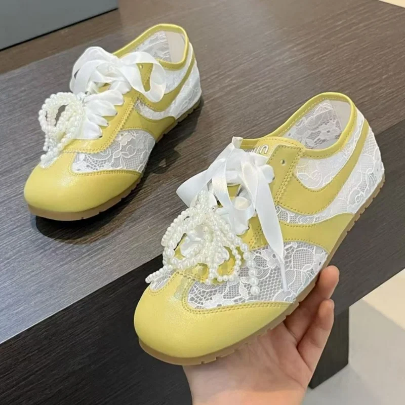 

Design Versatile Women Shoes Fashion Streetwear Ballet Flats Comfort Light Anti Slip Simple Casual Beaded lace Women Sneakers