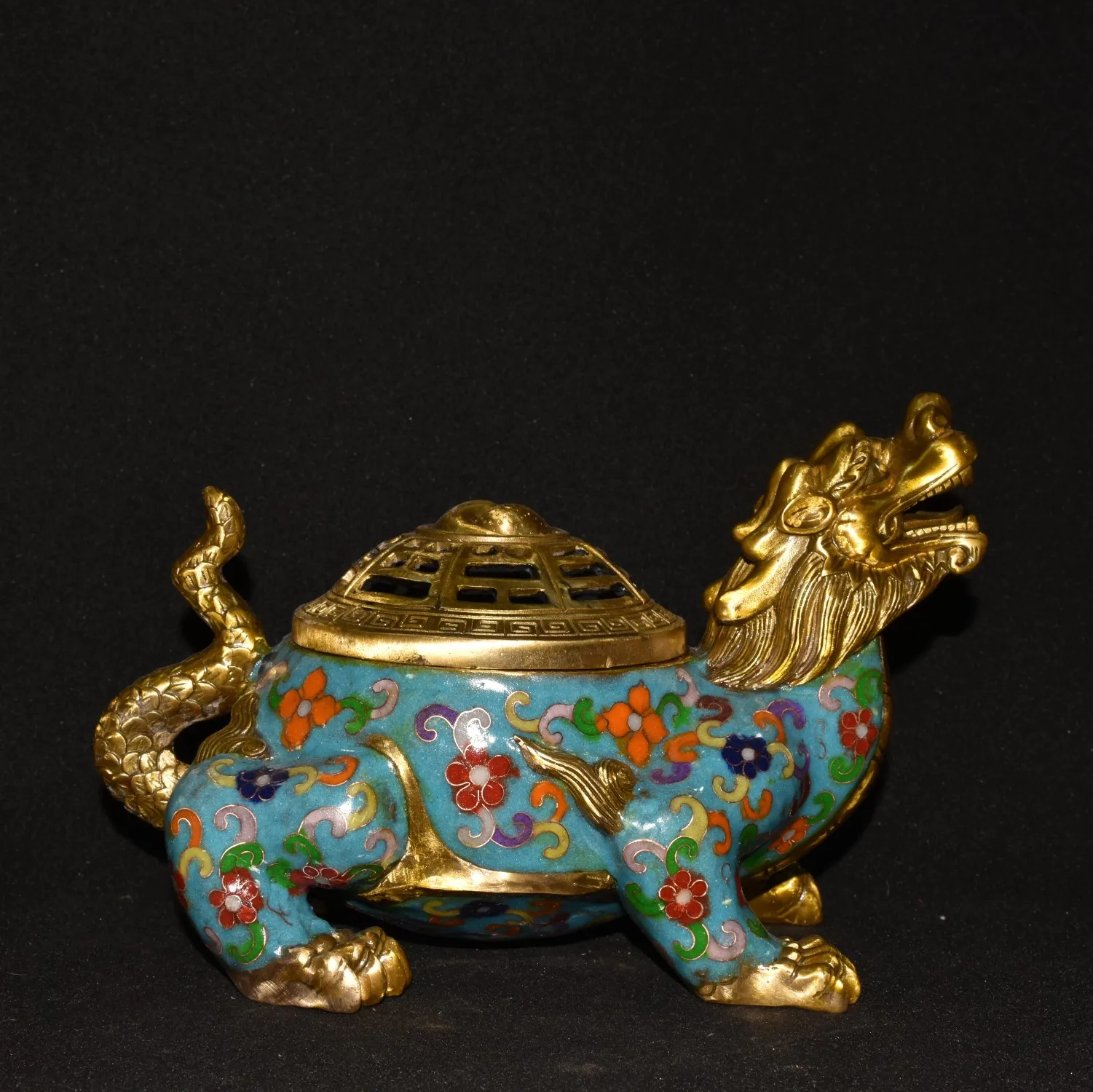 Early collection of large cloisonné copper incense burner featuring an octagonal dragon turtle design, finely craf,Free shipping