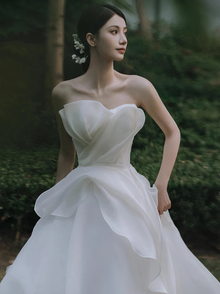 

Simple Ele Bridal Gown Floor Length off oulder White Wedding Dr for eeting Guests And Walking down the Aisle