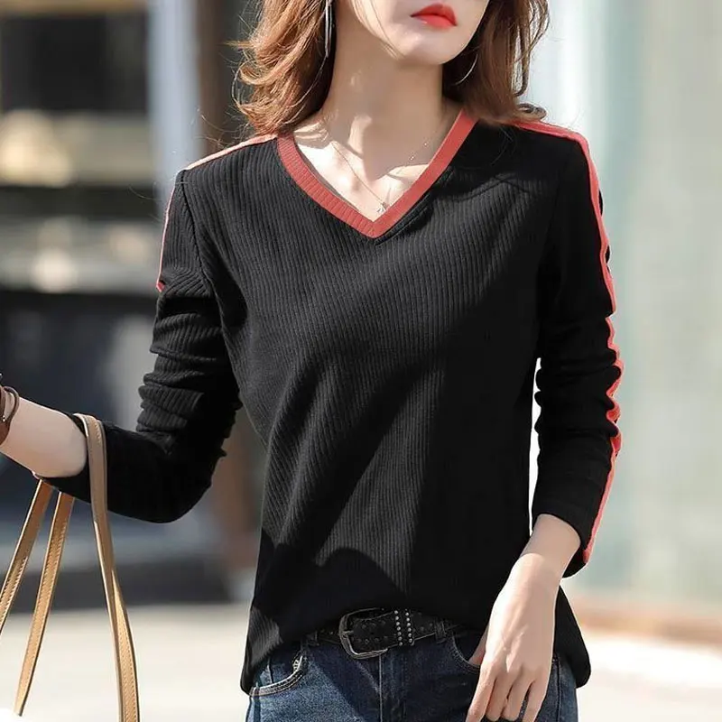 Female Clothing Screw Thread Slim Pullovers Casual Contrasting Colors Spring Autumn New Long Sleeve Elegant V-Neck Basic T-shirt